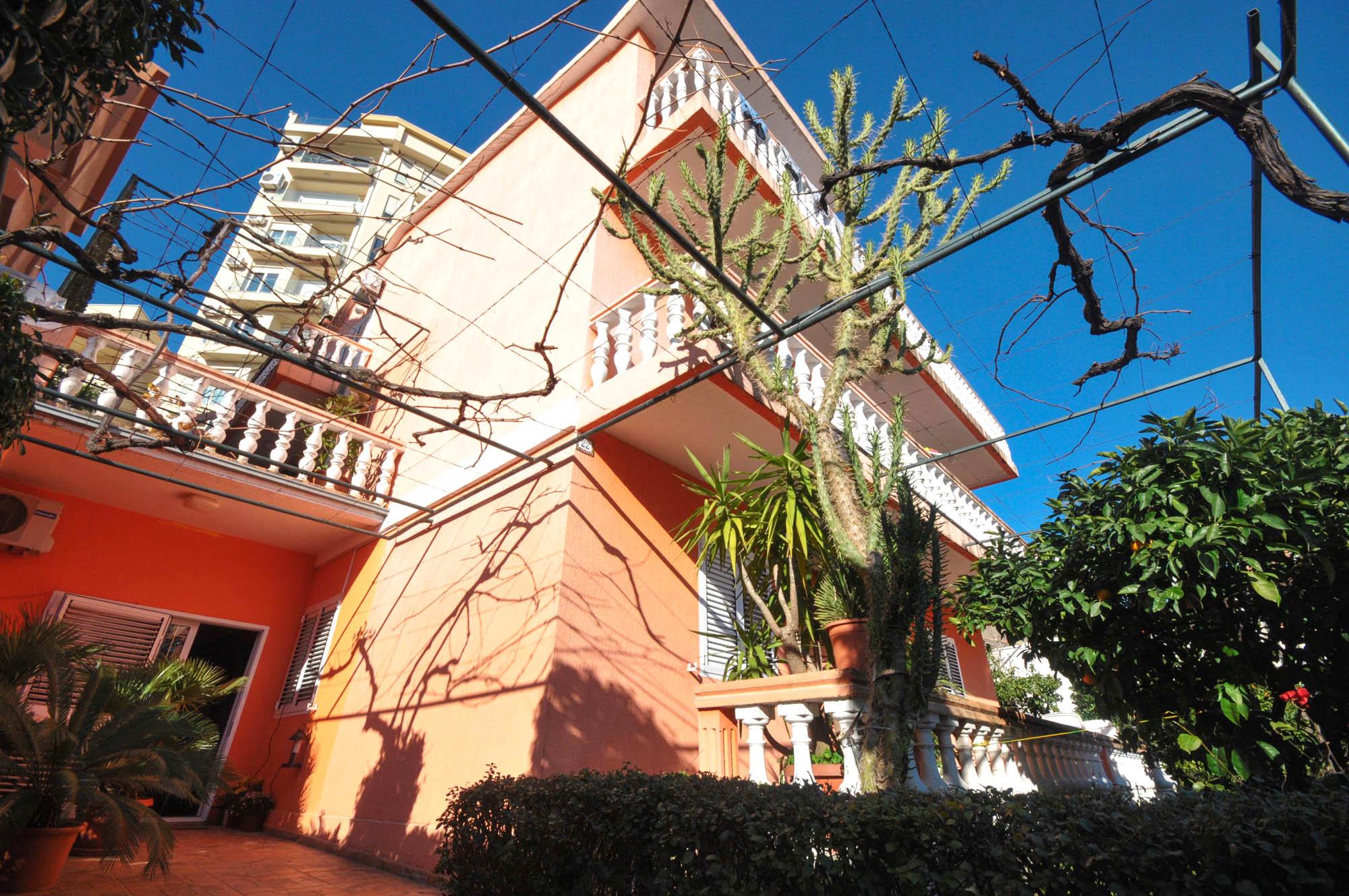 Apartments Orange บุดวา ภายนอก รูปภาพ