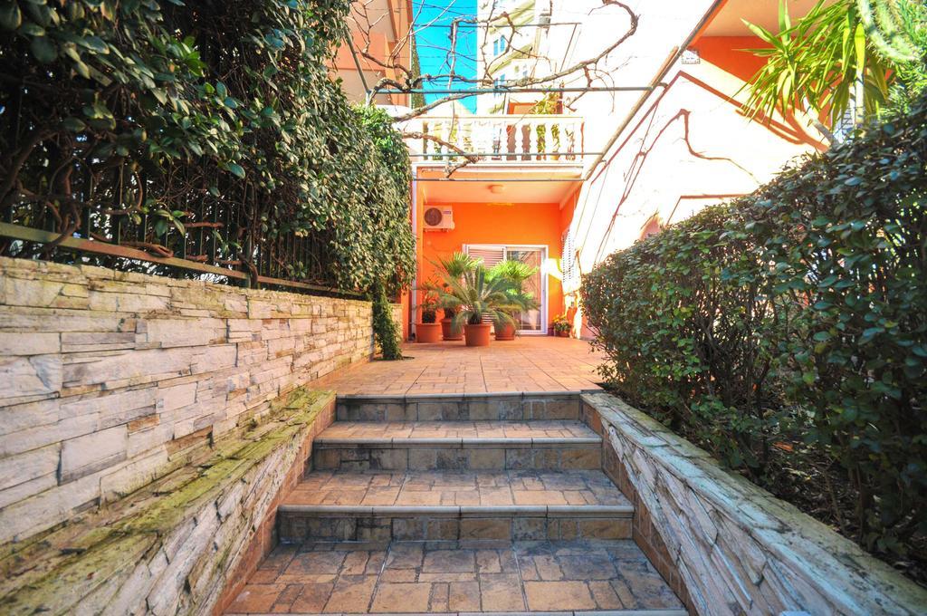 Apartments Orange บุดวา ภายนอก รูปภาพ