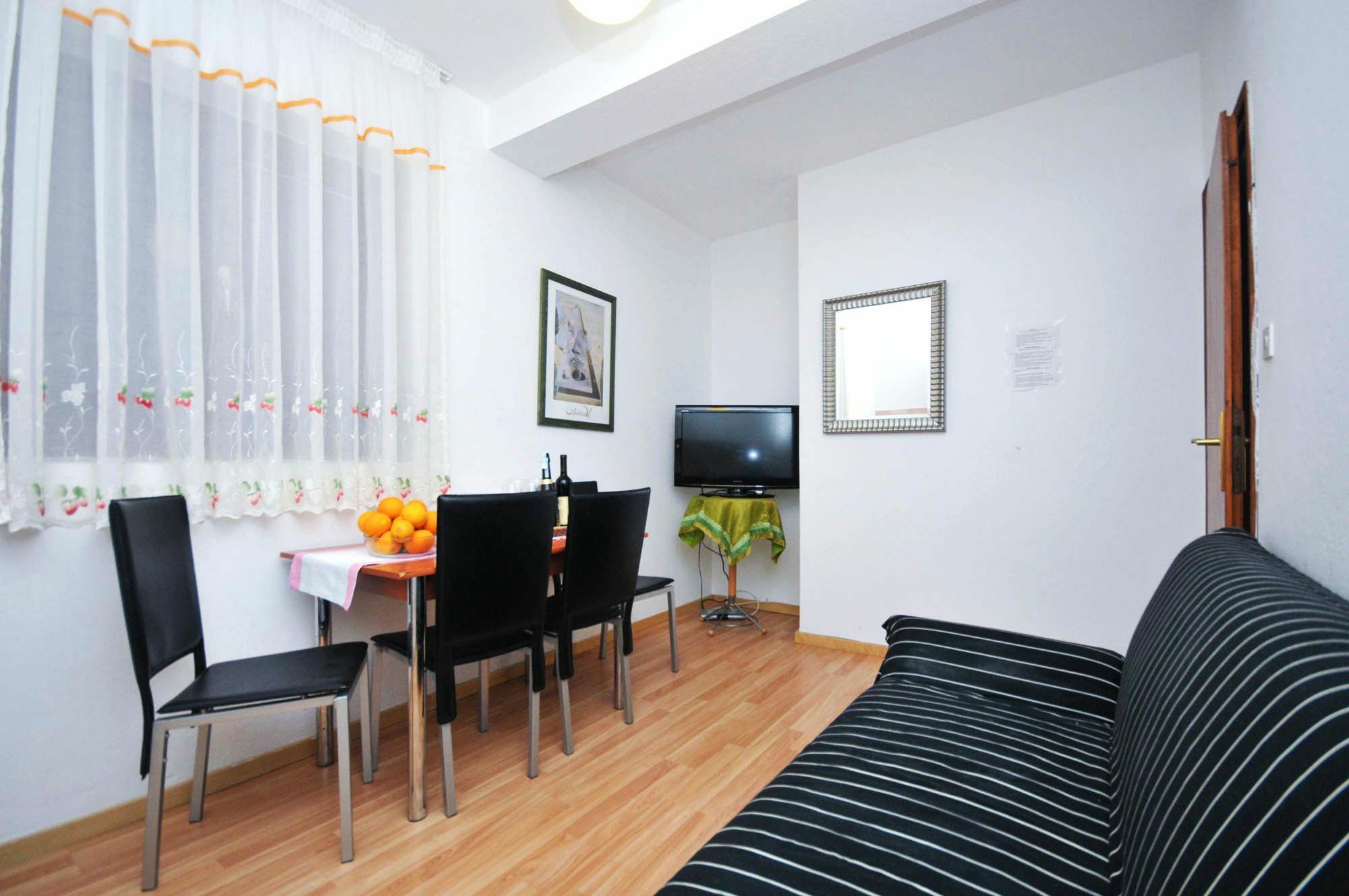 Apartments Orange บุดวา ภายนอก รูปภาพ