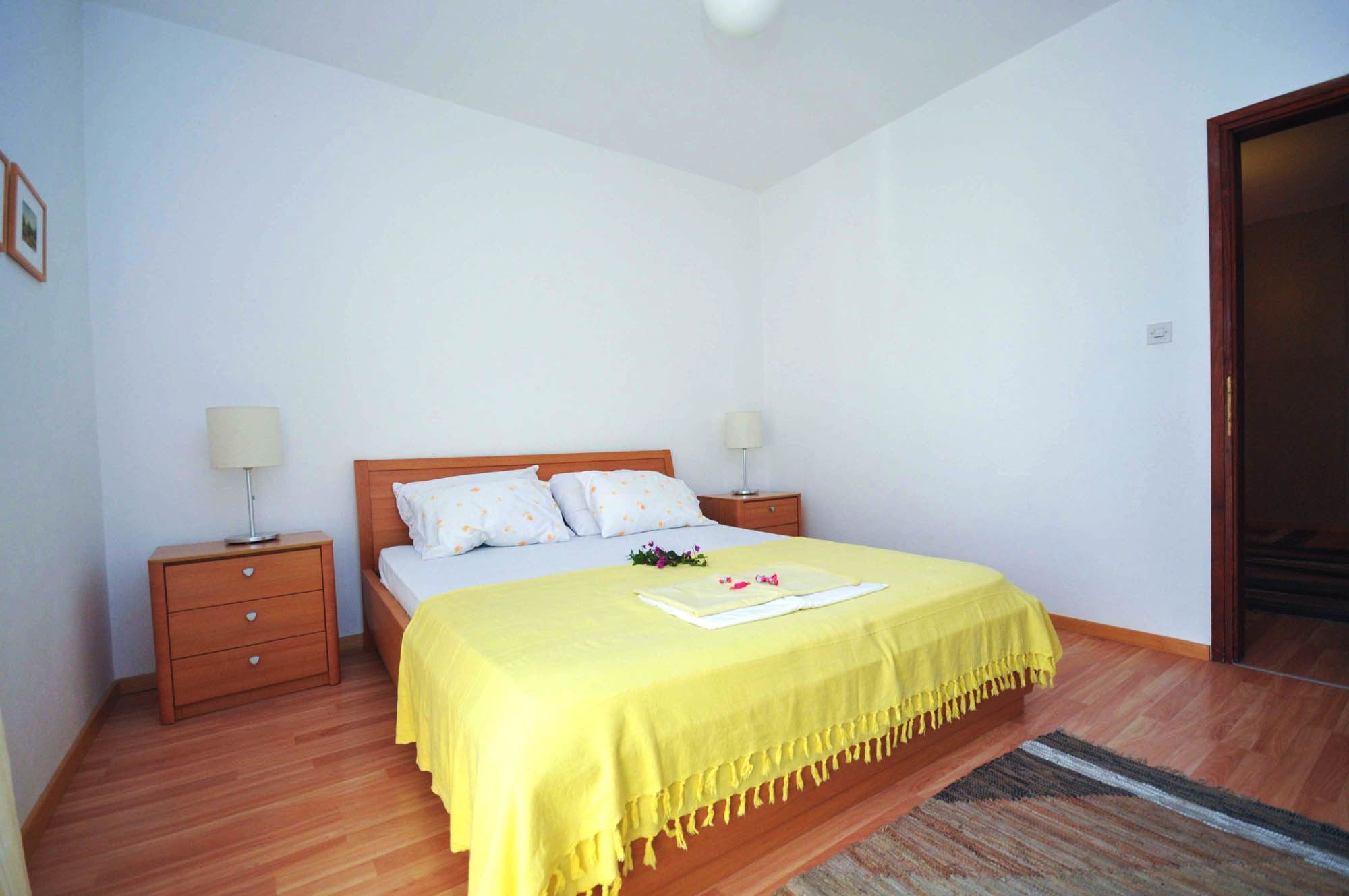 Apartments Orange บุดวา ภายนอก รูปภาพ